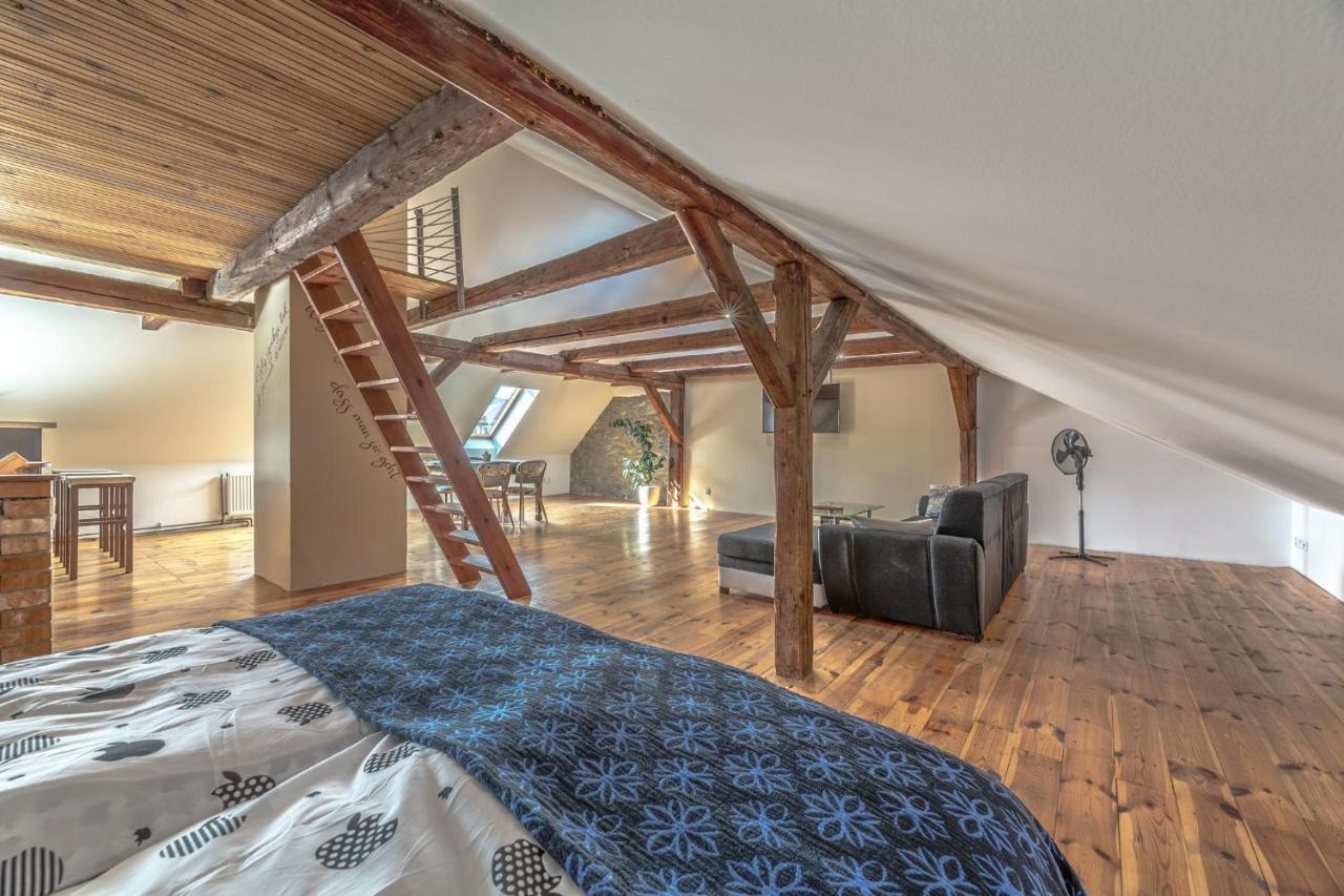 Homestay Na Namesti